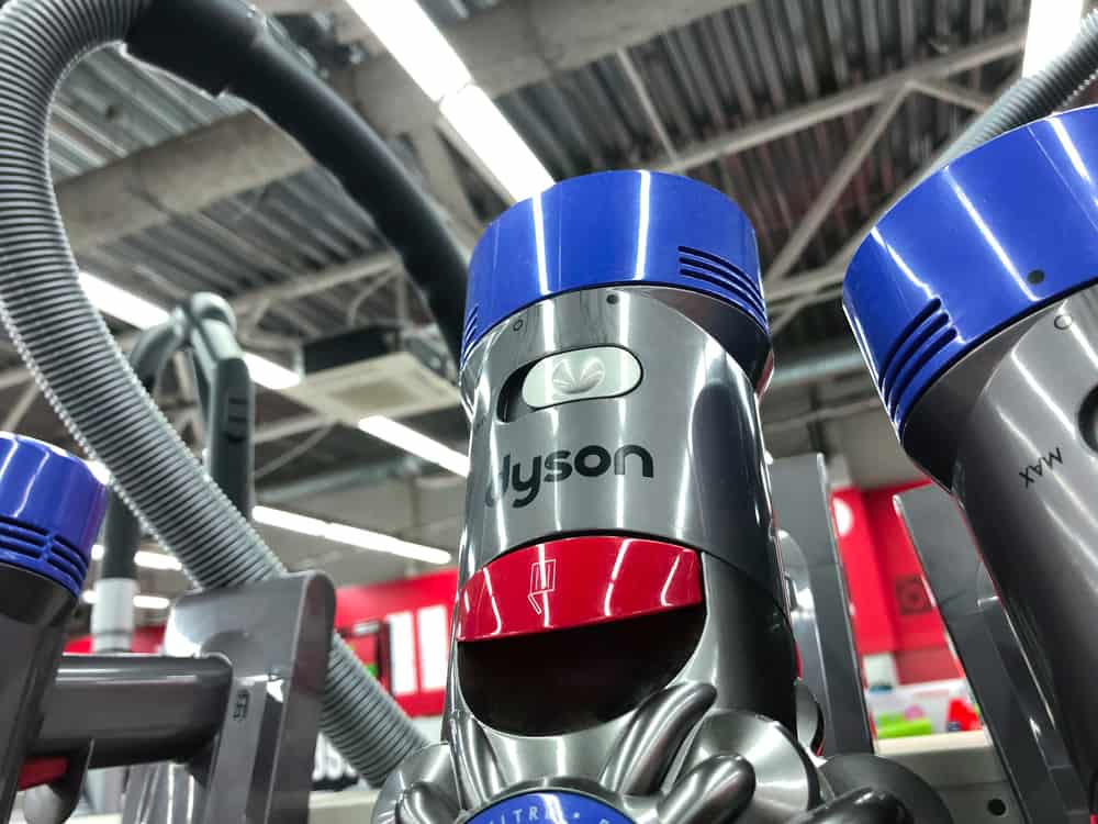 40 Signs That Reveal Someone Is Middle Class